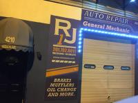 RJ one auto repair image 3